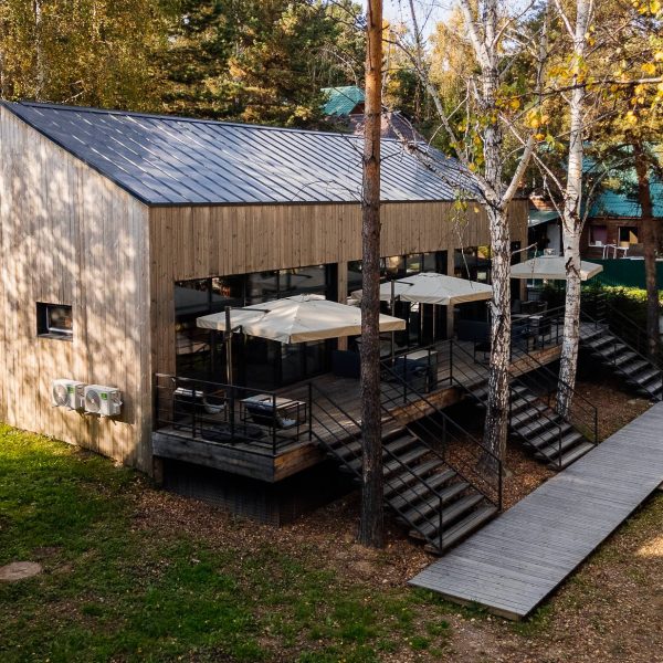 Место отдыха Кварц Увильды. Озеро Увильды базы отдыха